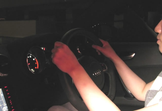 西宮市の30代女性｜夜間と機械式車庫のペーパードライバー講習